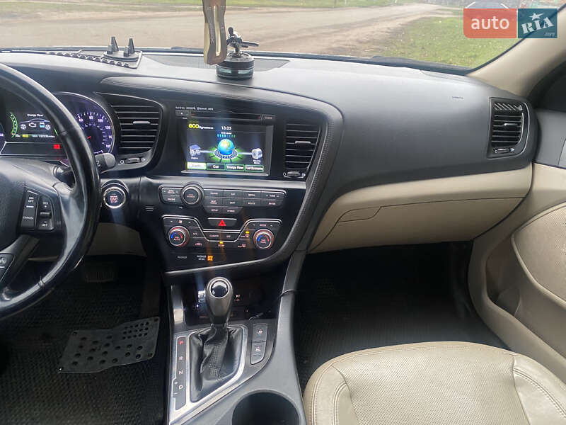 Седан Kia Optima 2013 в Новомиргороде