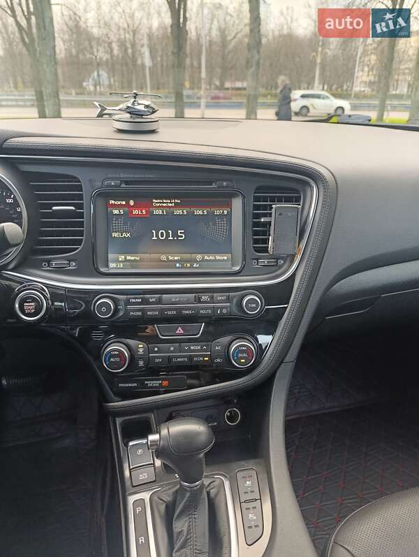 Седан Kia Optima 2014 в Киеве