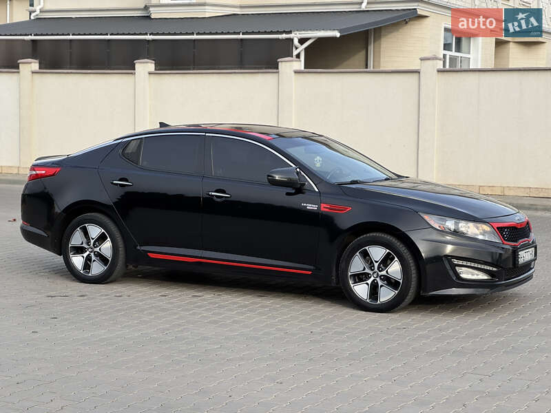 Седан Kia Optima 2013 в Одессе