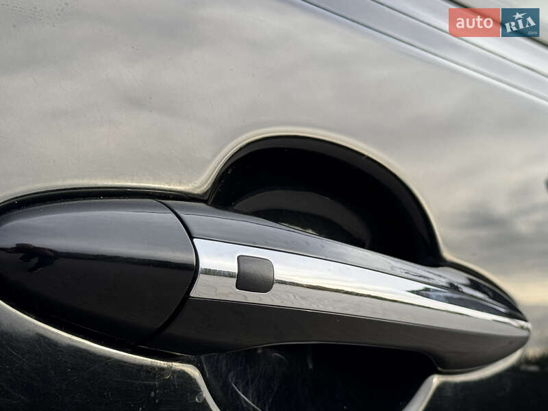 Седан Kia Optima 2013 в Одессе