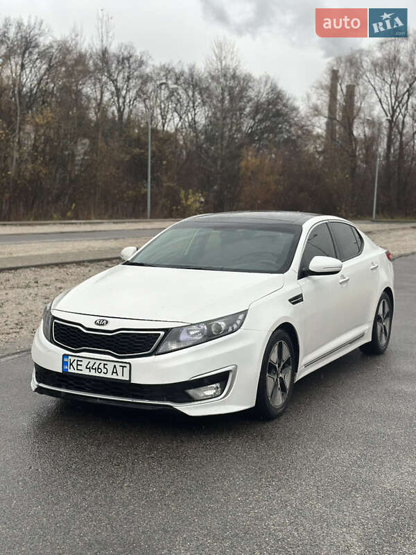 Седан Kia Optima 2013 в Дніпрі