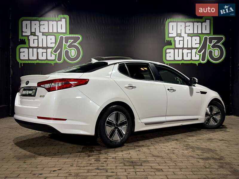 Седан Kia Optima 2013 в Одессе