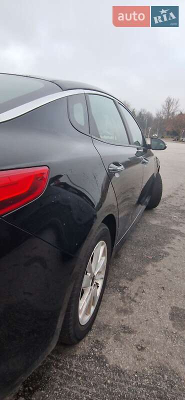 Седан Kia Optima 2017 в Ивано-Франковске