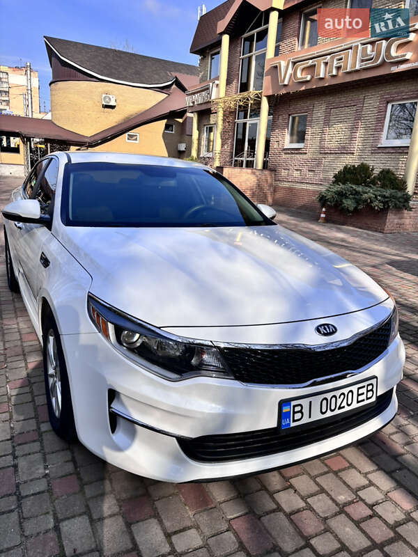 Седан Kia Optima 2017 в Полтаве