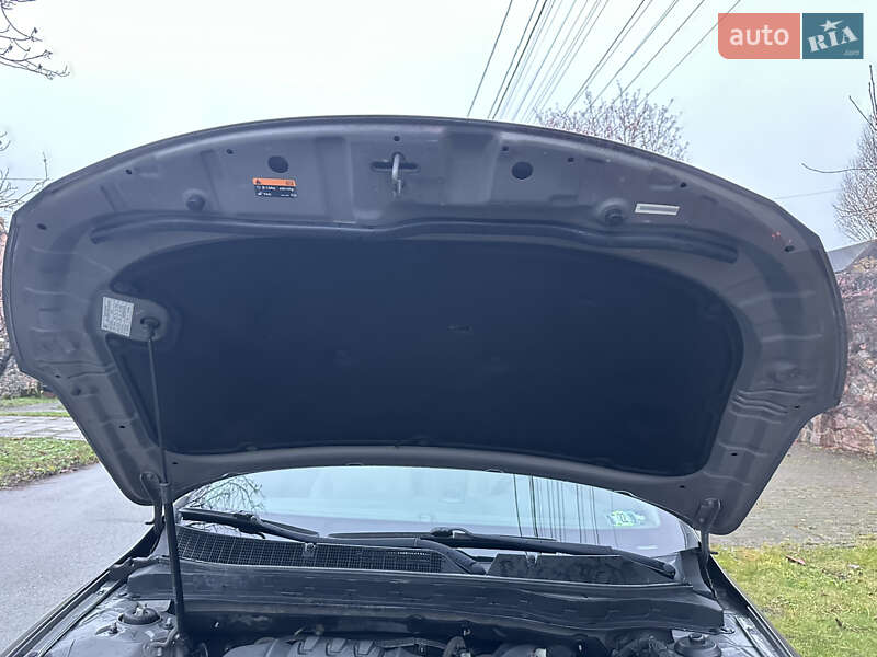 Седан Kia Optima 2014 в Киеве