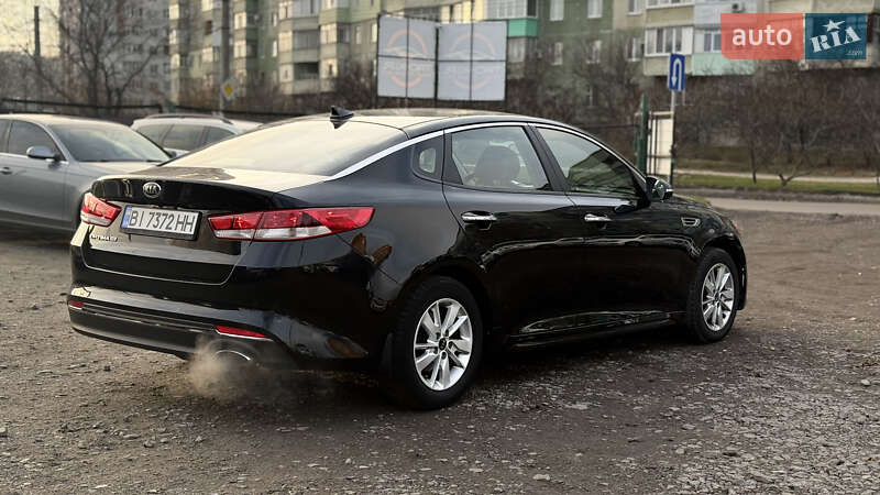 Седан Kia Optima 2017 в Полтаве