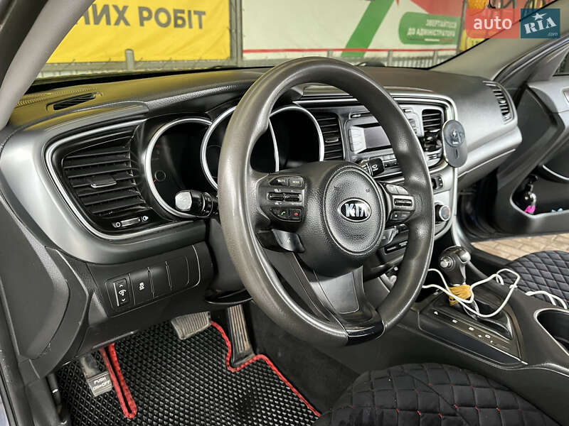 Седан Kia Optima 2014 в Александрие