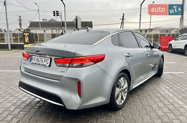 Седан Kia Optima 2016 в Киеве