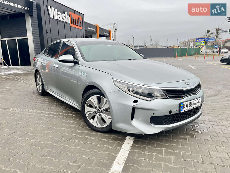 Седан Kia Optima 2016 в Києві