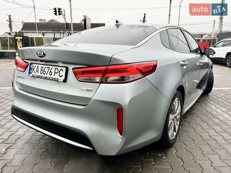 Седан Kia Optima 2016 в Києві