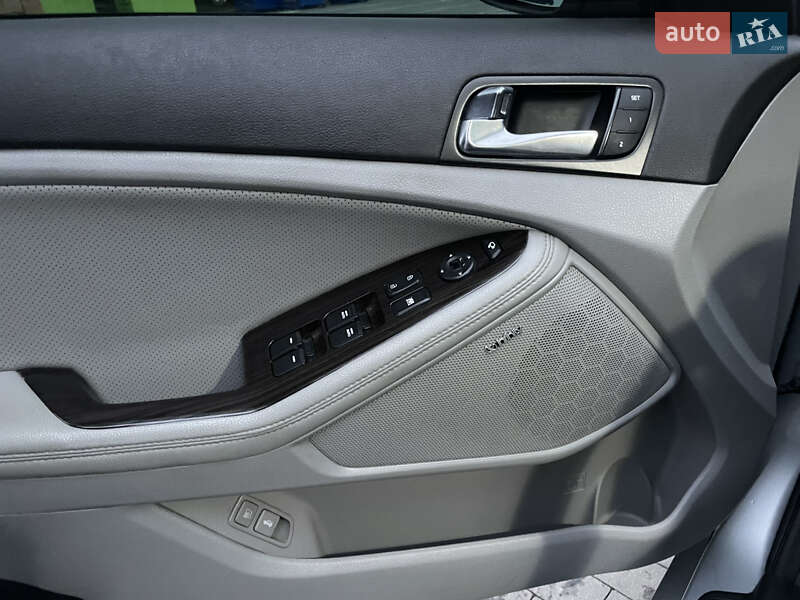 Седан Kia Optima 2013 в Білій Церкві