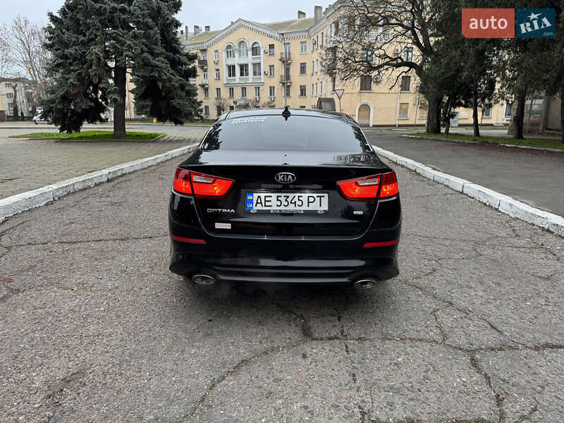 Седан Kia Optima 2014 в Чорноморську