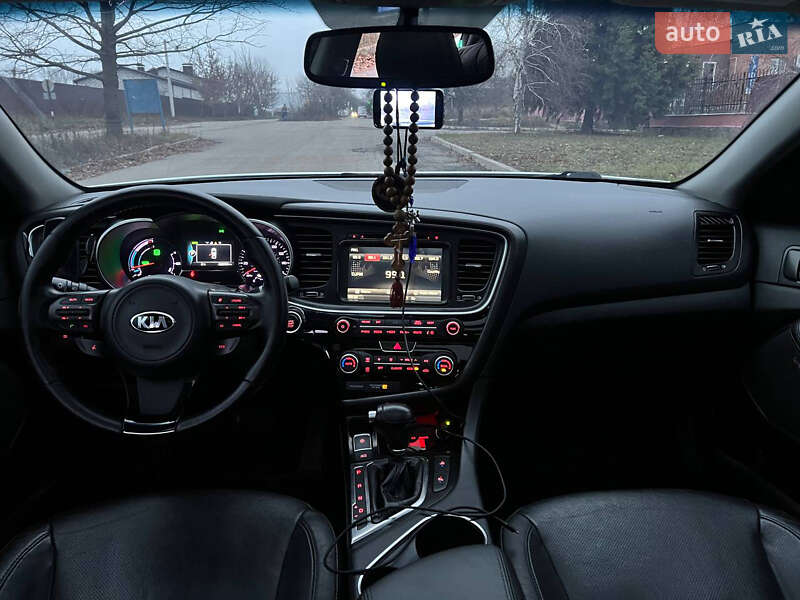 Седан Kia Optima 2014 в Полтаве