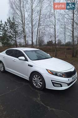 Седан Kia Optima 2014 в Рокитном