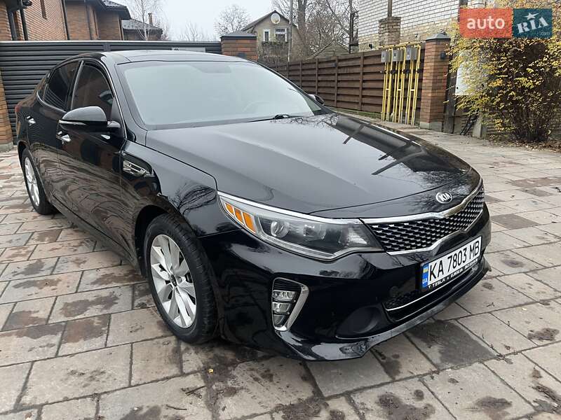 Седан Kia Optima 2018 в Києві