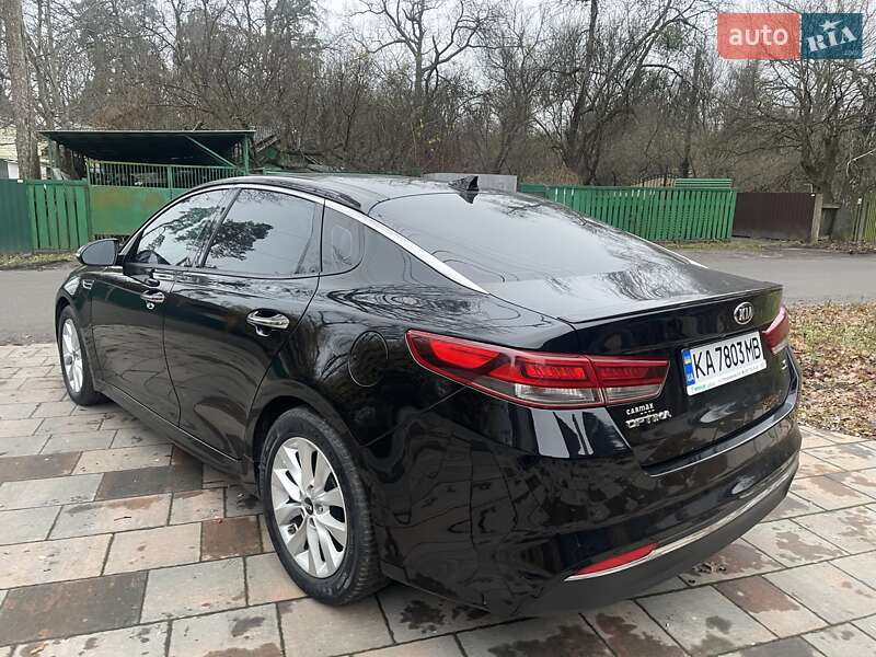 Седан Kia Optima 2018 в Києві