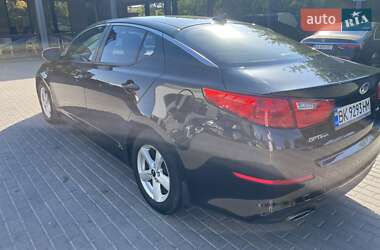 Седан Kia Optima 2014 в Ровно