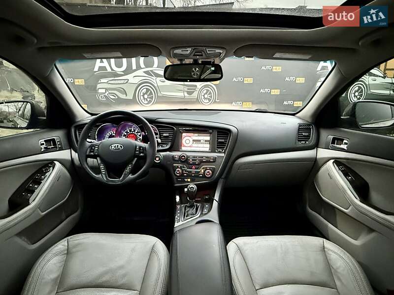Седан Kia Optima 2012 в Харькове