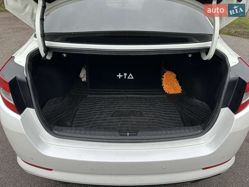 Седан Kia Optima 2012 в Бердичеве фото 13 Седан Kia Optima 2012 в Бердичеве