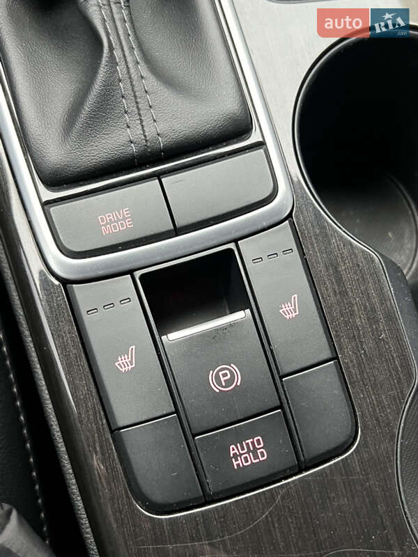 Седан Kia Optima 2018 в Одессе