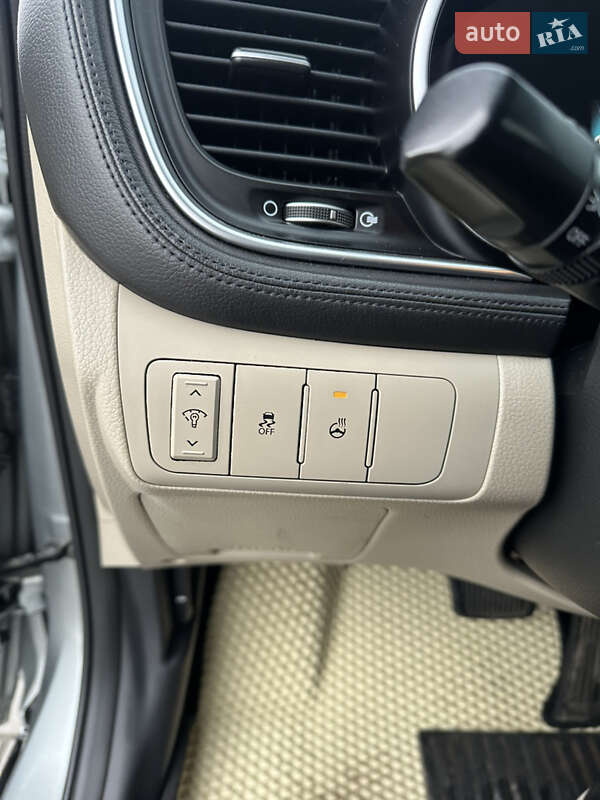 Седан Kia Optima 2014 в Хмельницькому