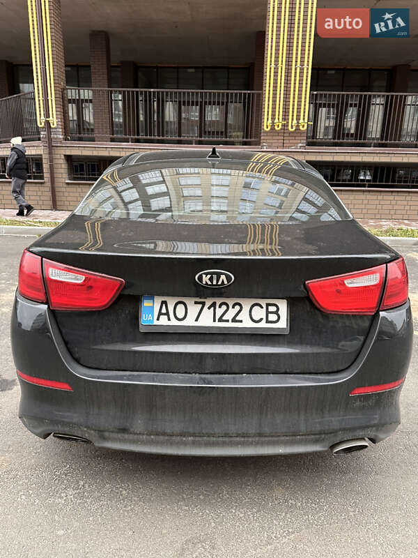 Седан Kia Optima 2014 в Києві