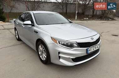Седан Kia Optima 2016 в Дніпрі