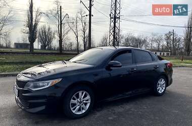 Седан Kia Optima 2016 в Кривом Роге