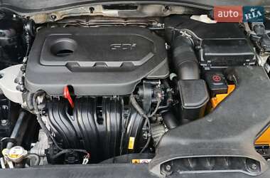 Седан Kia Optima 2016 в Кривом Роге