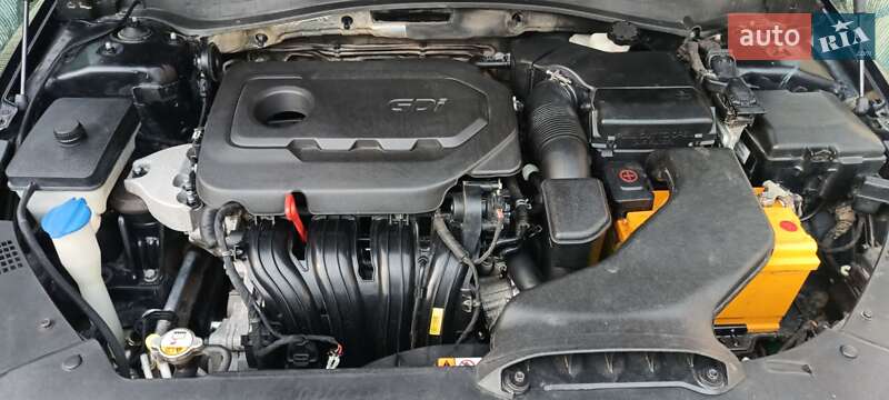 Седан Kia Optima 2016 в Кривом Роге
