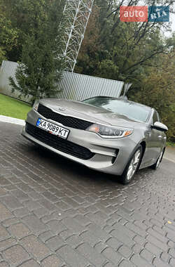 Седан Kia Optima 2016 в Обухові