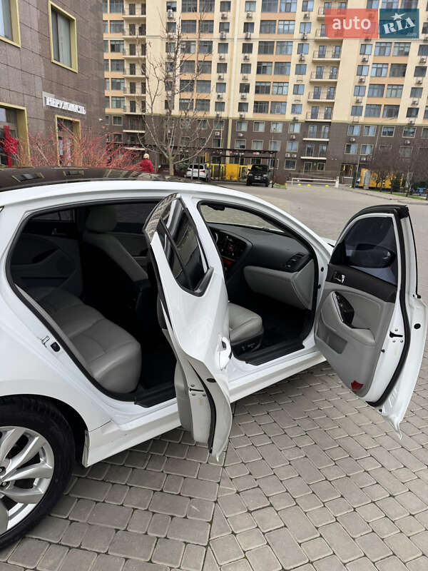 Седан Kia Optima 2014 в Одессе фото 16 Седан Kia Optima 2014 в Одессе
