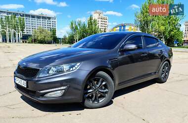Седан Kia Optima 2012 в Запорожье