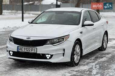 Седан Kia Optima 2017 в Днепре