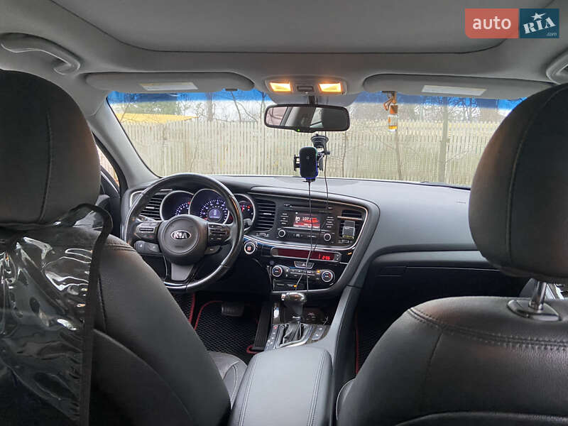 Седан Kia Optima 2015 в Киеве