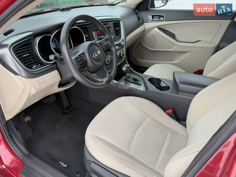 Седан Kia Optima 2013 в Борисполе