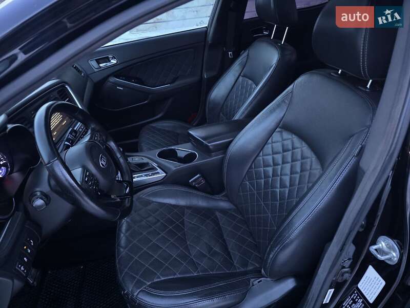 Седан Kia Optima 2014 в Тернополі
