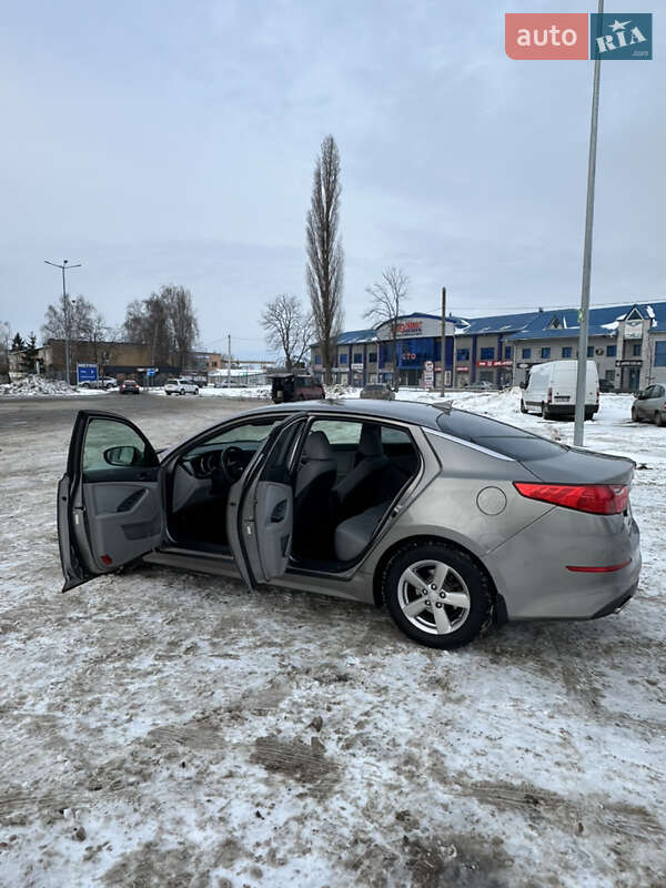 Седан Kia Optima 2015 в Житомирі