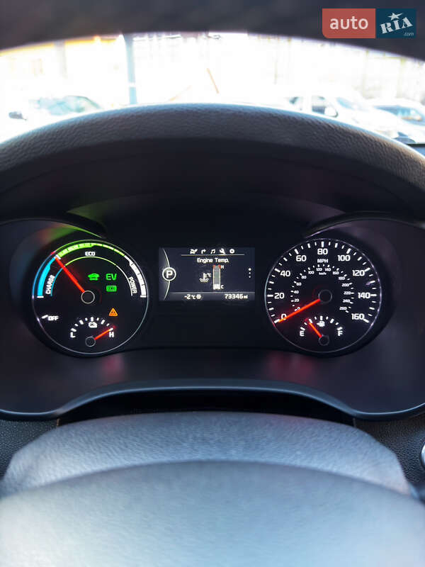 Седан Kia Optima 2017 в Ивано-Франковске