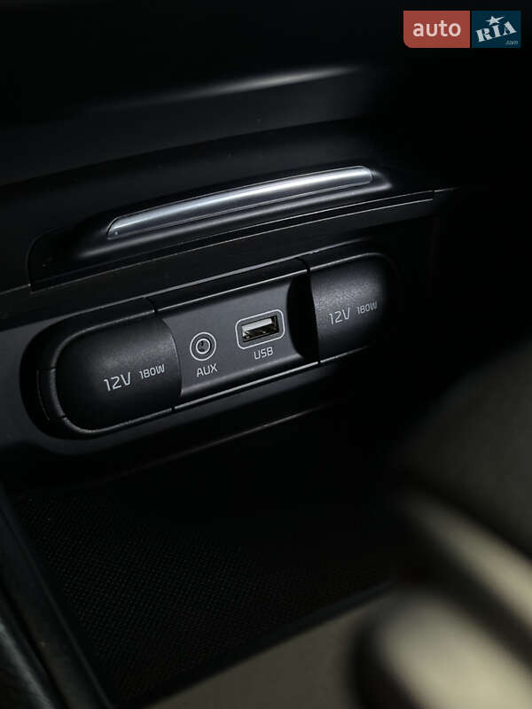 Седан Kia Optima 2016 в Киеве фото 31 Седан Kia Optima 2016 в Киеве