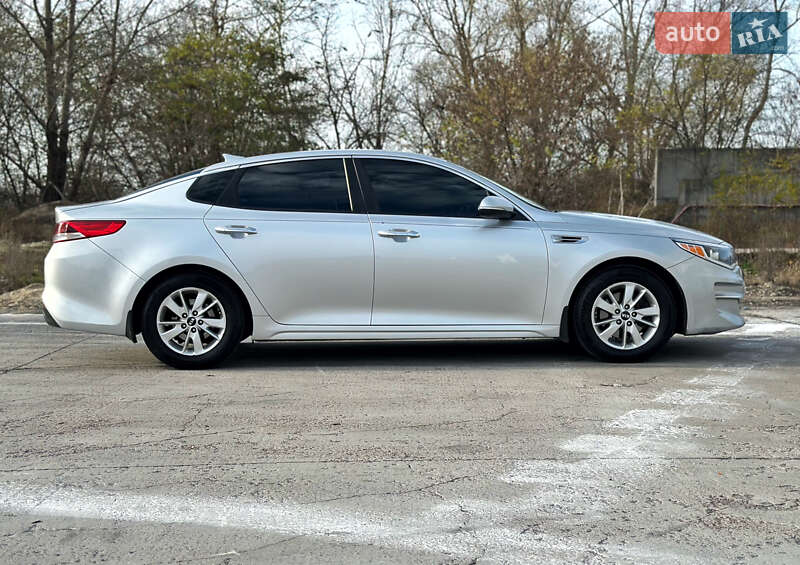 Седан Kia Optima 2016 в Киеве фото 64 Седан Kia Optima 2016 в Киеве