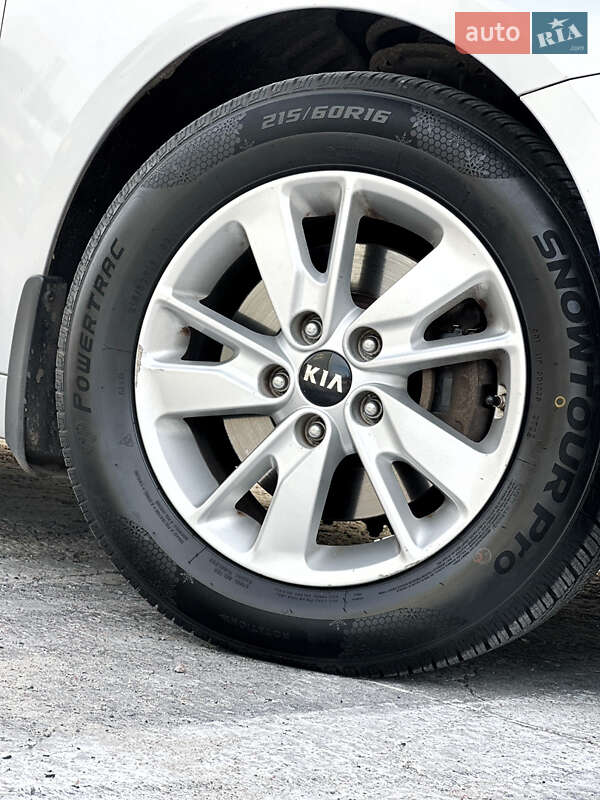 Седан Kia Optima 2016 в Киеве фото 67 Седан Kia Optima 2016 в Киеве