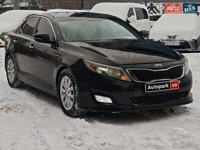 Седан Kia Optima 2015 в Харькове