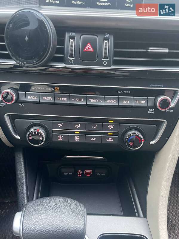 Седан Kia Optima 2018 в Киеве