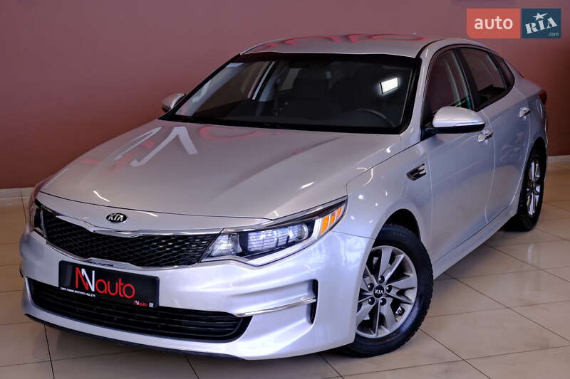 Седан Kia Optima 2016 в Одессе