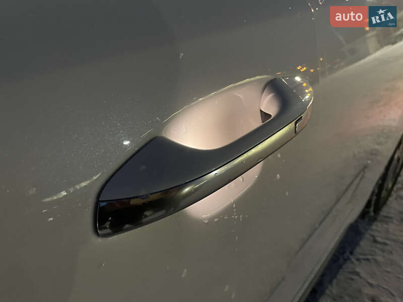 Седан Kia Optima 2019 в Одессе