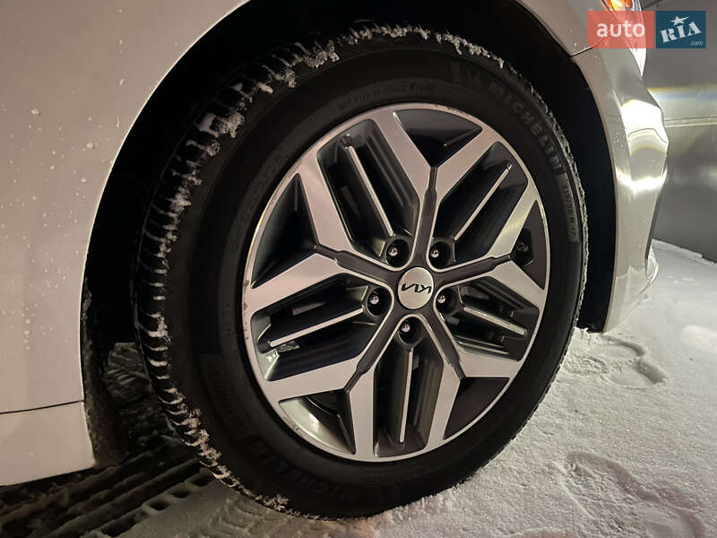 Седан Kia Optima 2019 в Одессе