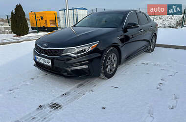 Седан Kia Optima 2018 в Одессе