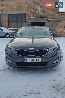Седан Kia Optima 2015 в Вишневом