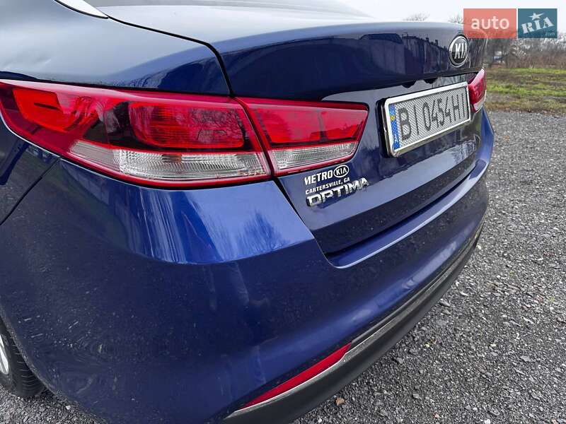 Седан Kia Optima 2016 в Козельщині